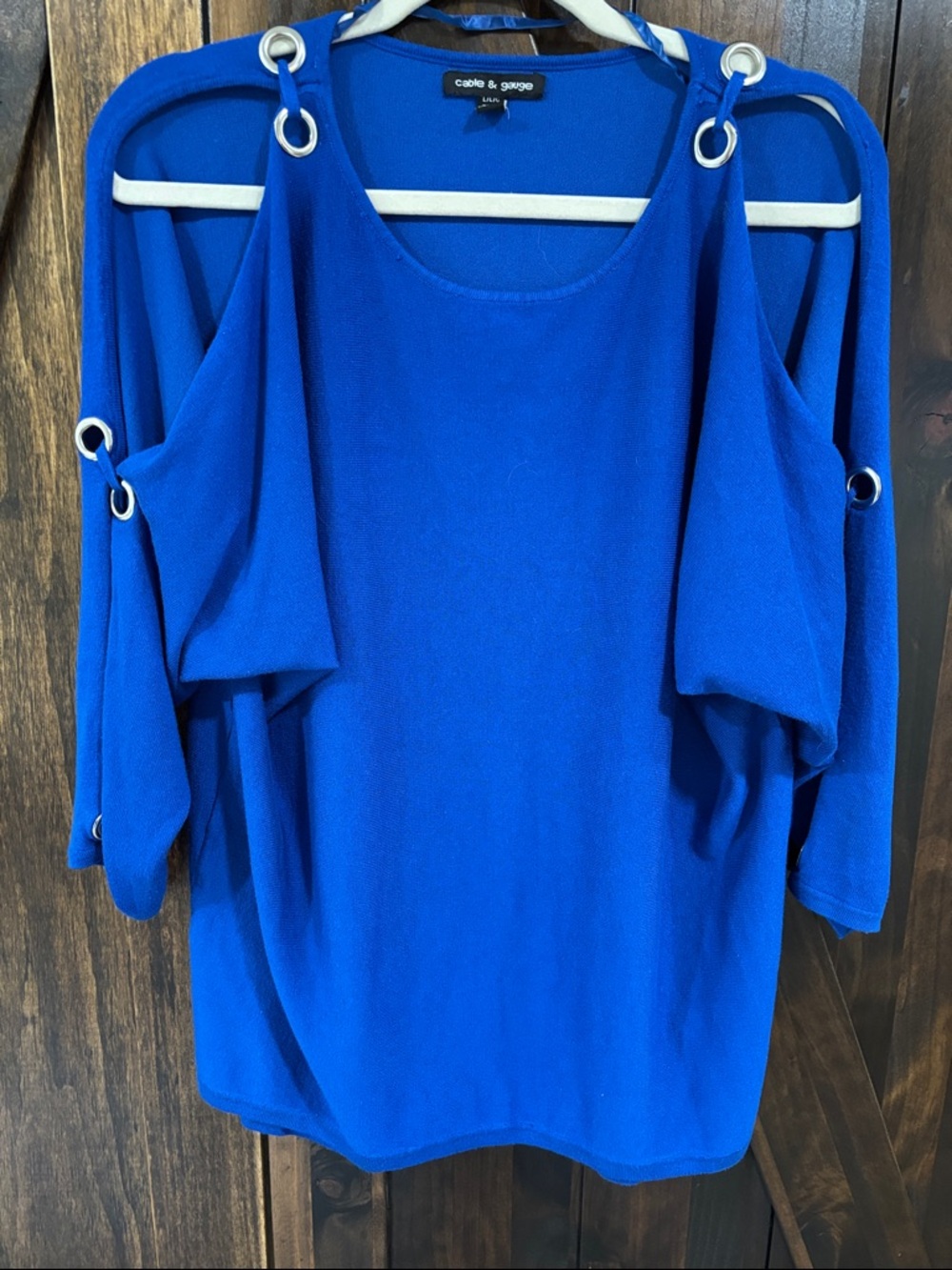 Cable & Gauge Royal Blue Cold Shoulder Top Grommet Detail L - Picture 5 of 5